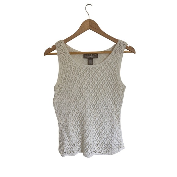 Norton McNaughton Tops - Vtg Norton McNaughton White Crochet Tank Top Size SP‎ Boho Feminine Lined